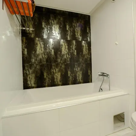 Olympic Apartment